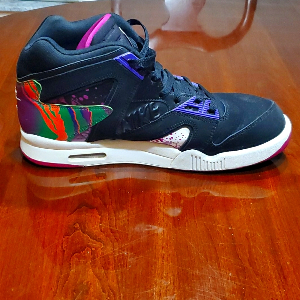 Nike shoes
